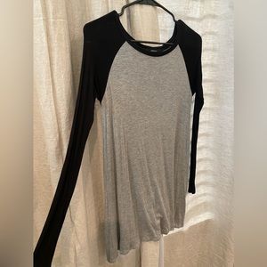 Forever21 super soft heather grey and black long sleeve mini dress. Small